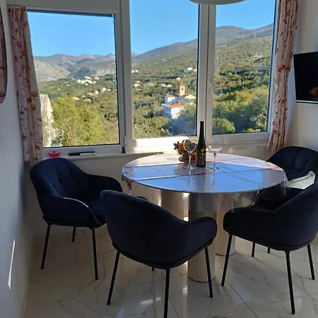 Апартаменты Loni